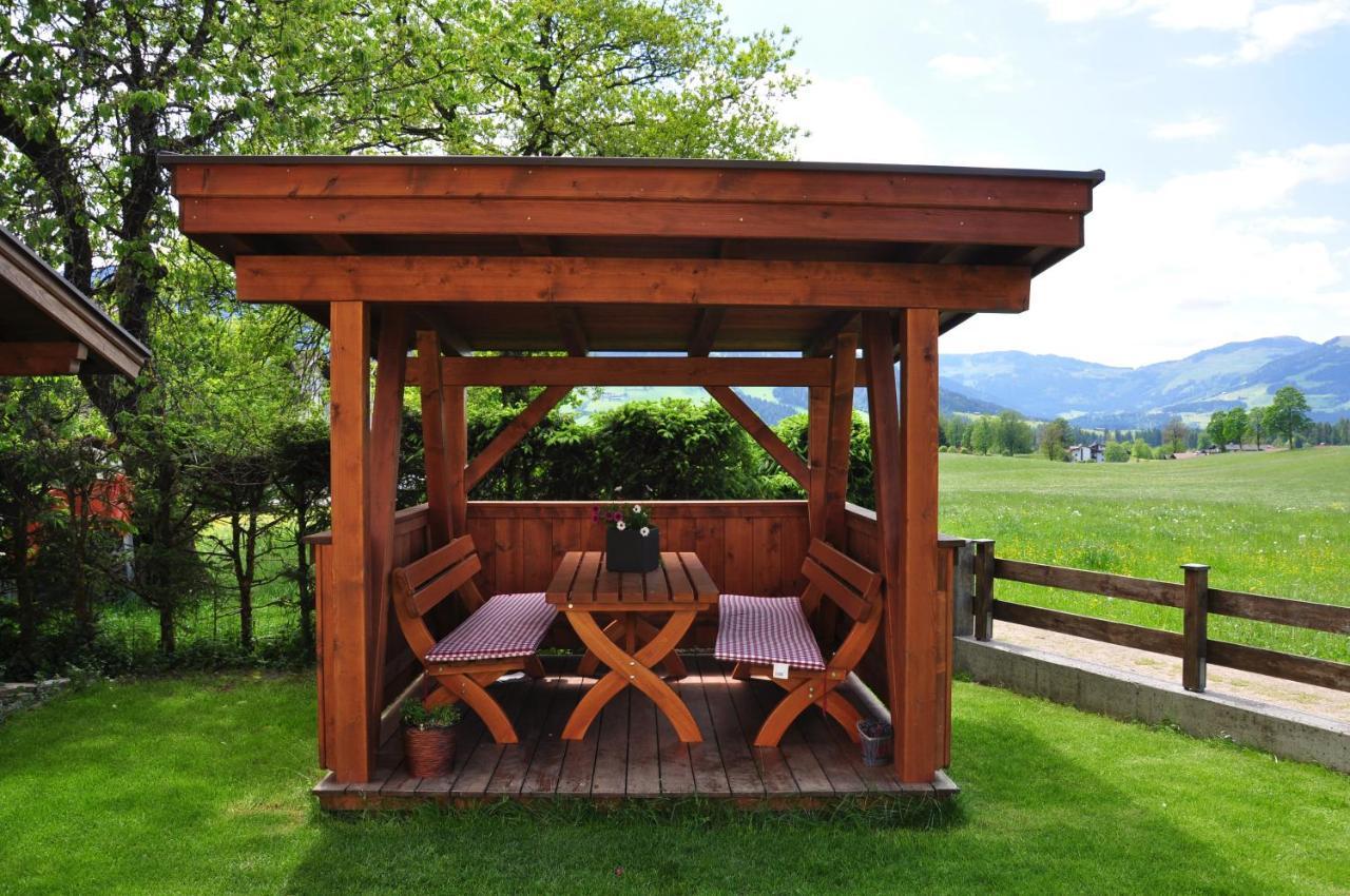 ヴェステンドルフHaus Leoアパートメント エクステリア 写真