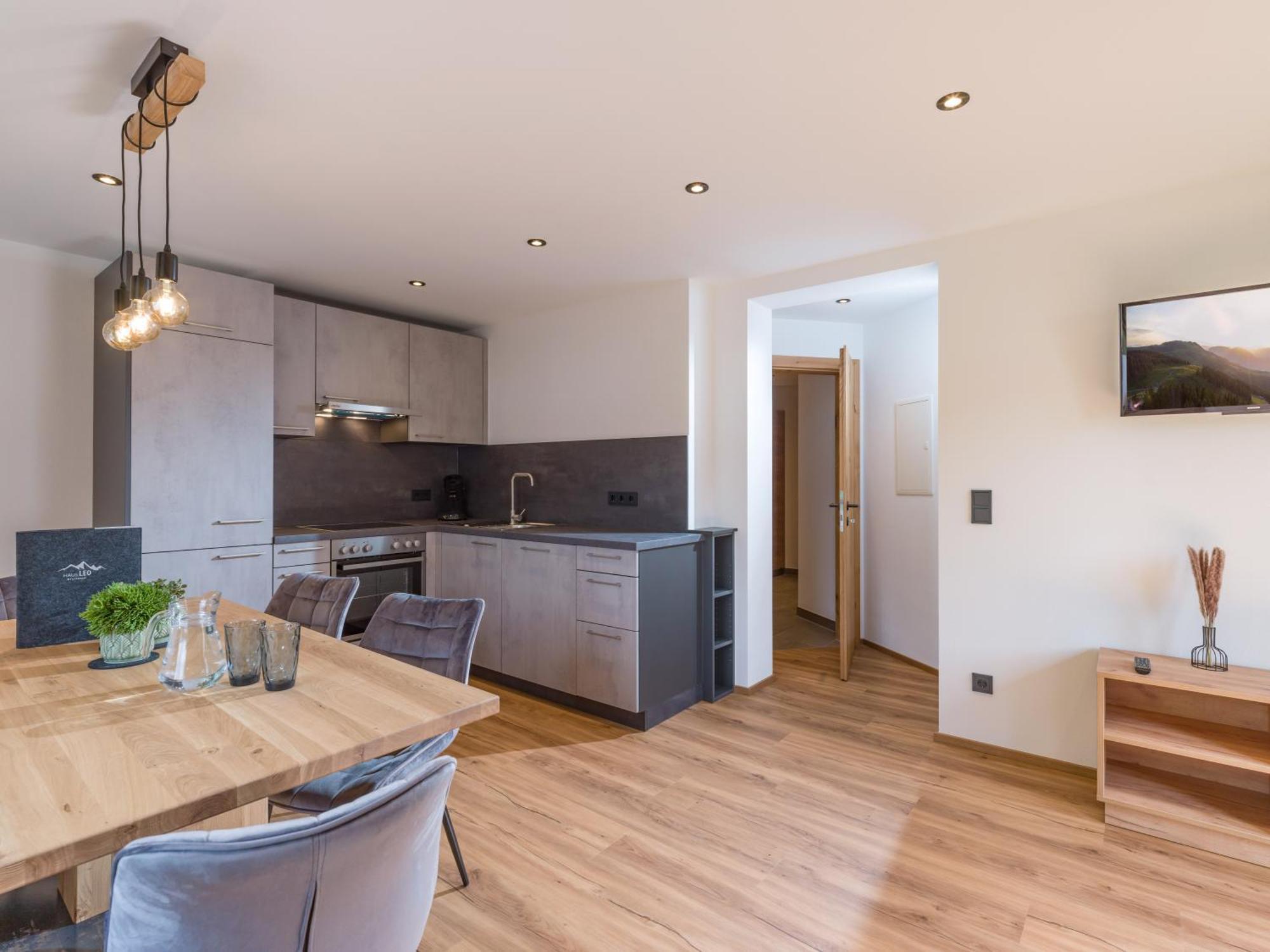 ヴェステンドルフHaus Leoアパートメント 部屋 写真