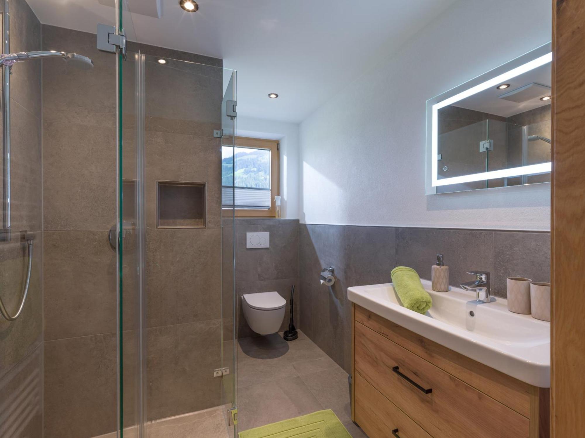 ヴェステンドルフHaus Leoアパートメント 部屋 写真